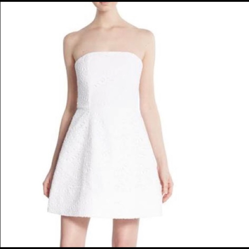 NWT Alice + Olivia Strapless Eyelet Dress Bridal